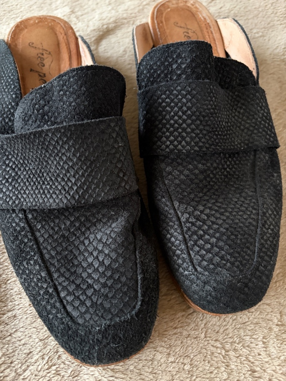 Free People Embossed Loafer Mule W8